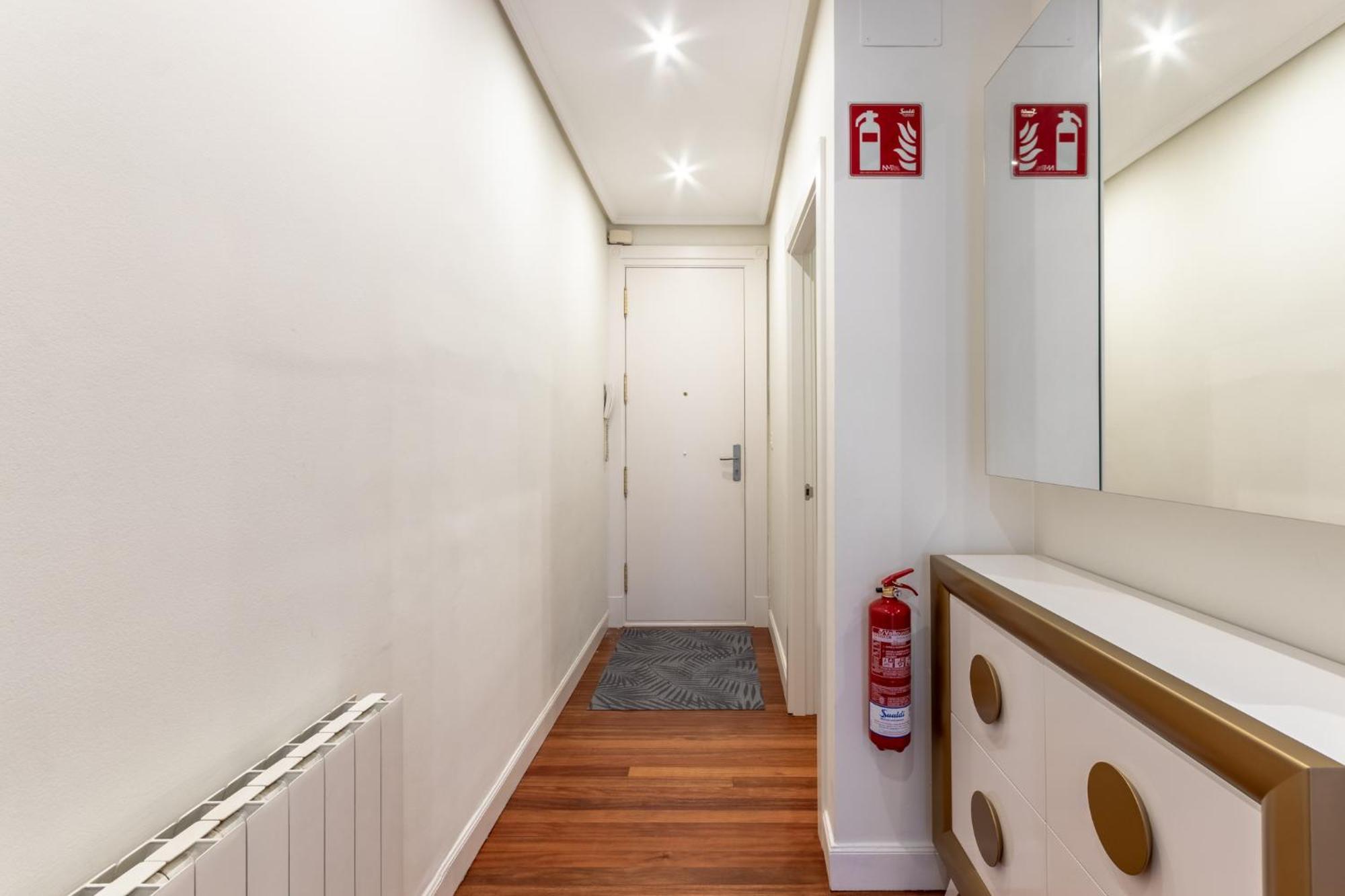 Apartamento En Indautxu Билбао Екстериор снимка